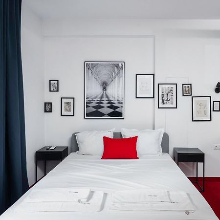 Central Art-Inspired Flat With Private Garage صوفيا المظهر الخارجي الصورة